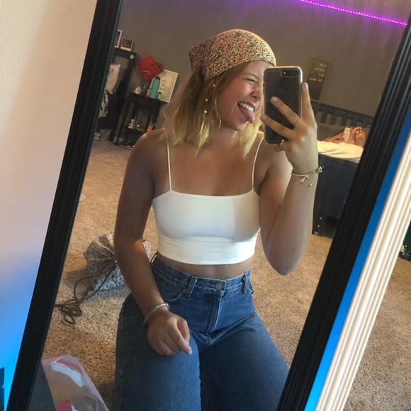 Meet your Posher, Emma - Picture 1 of 1